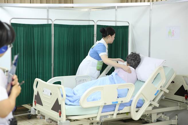 【新聞剪報】外勞參加照顧服務員技能檢定 可申請國語唸試題